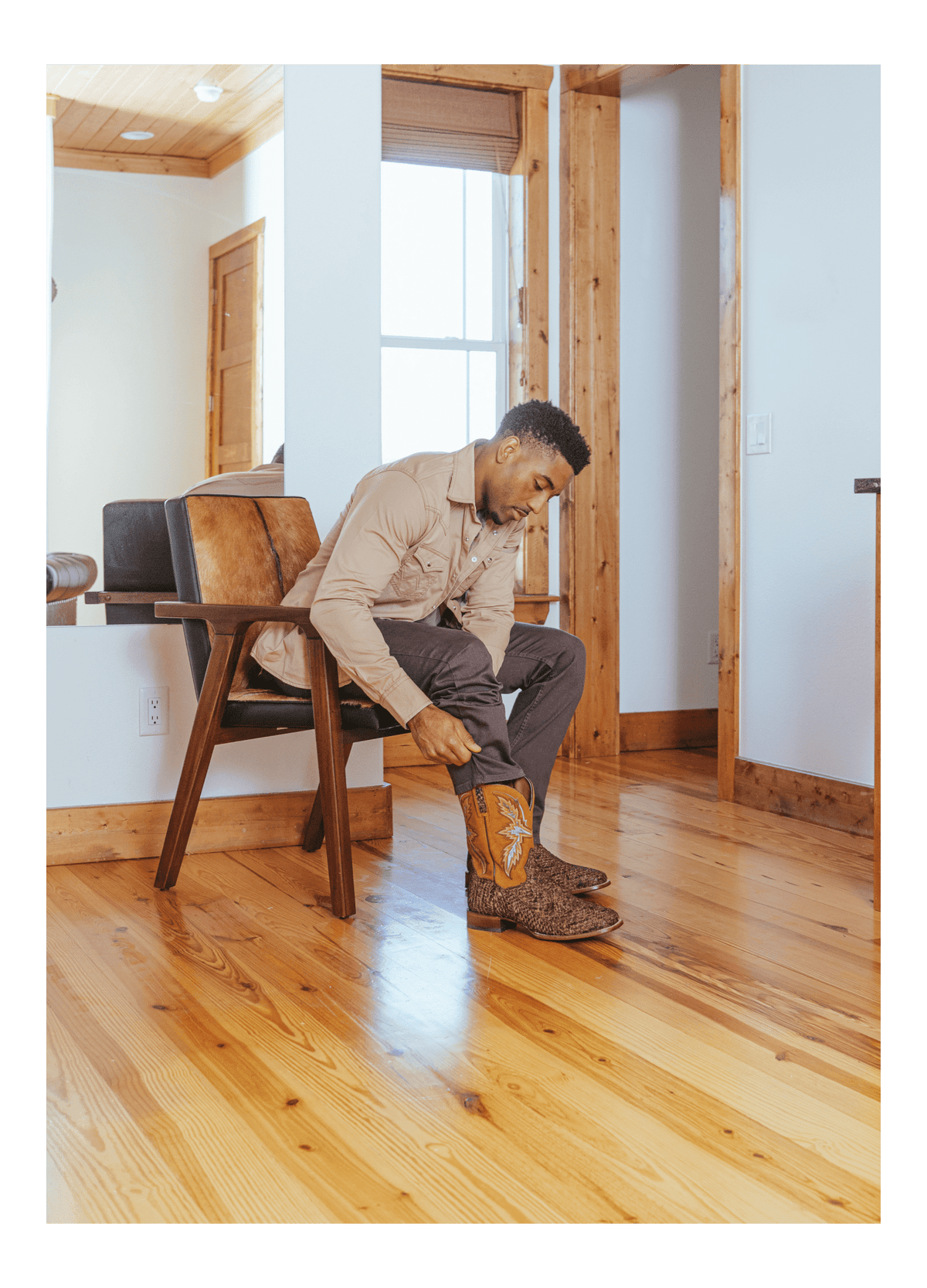 DORSAL SEA BASS BOOT Image