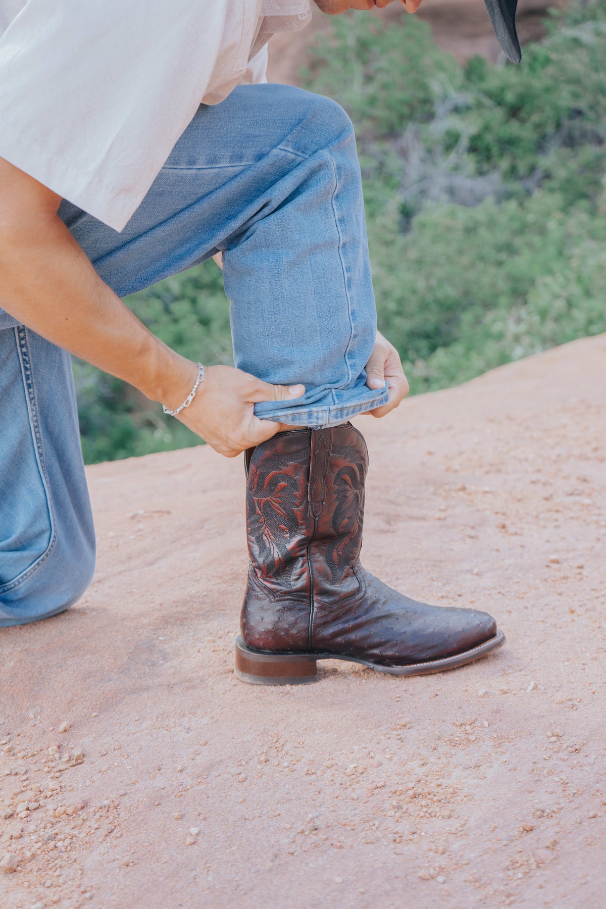 ALAMOSA FULL QUILL OSTRICH BOOT Image