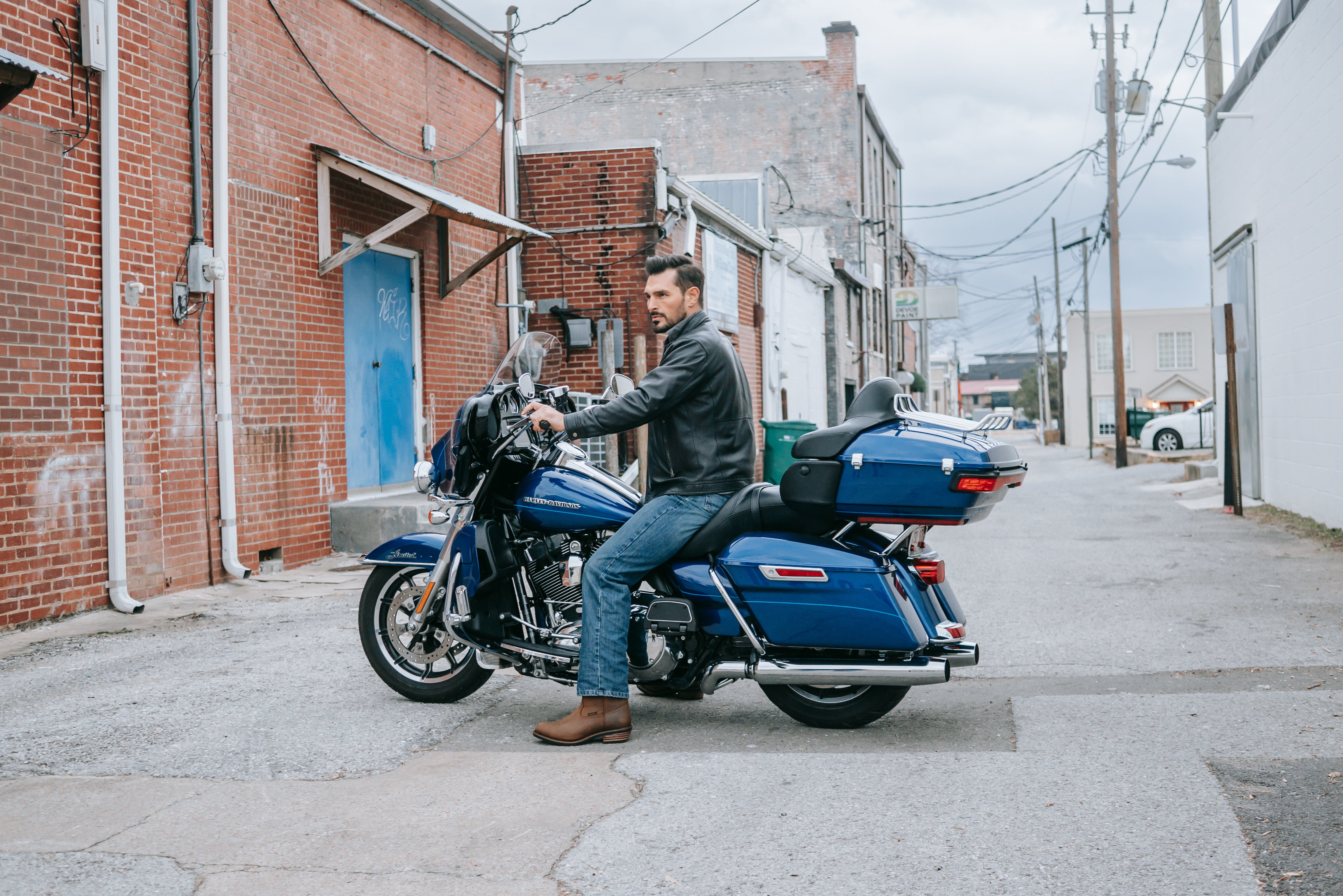 ALBUQUERQUE WATERPROOF LEATHER BOOT