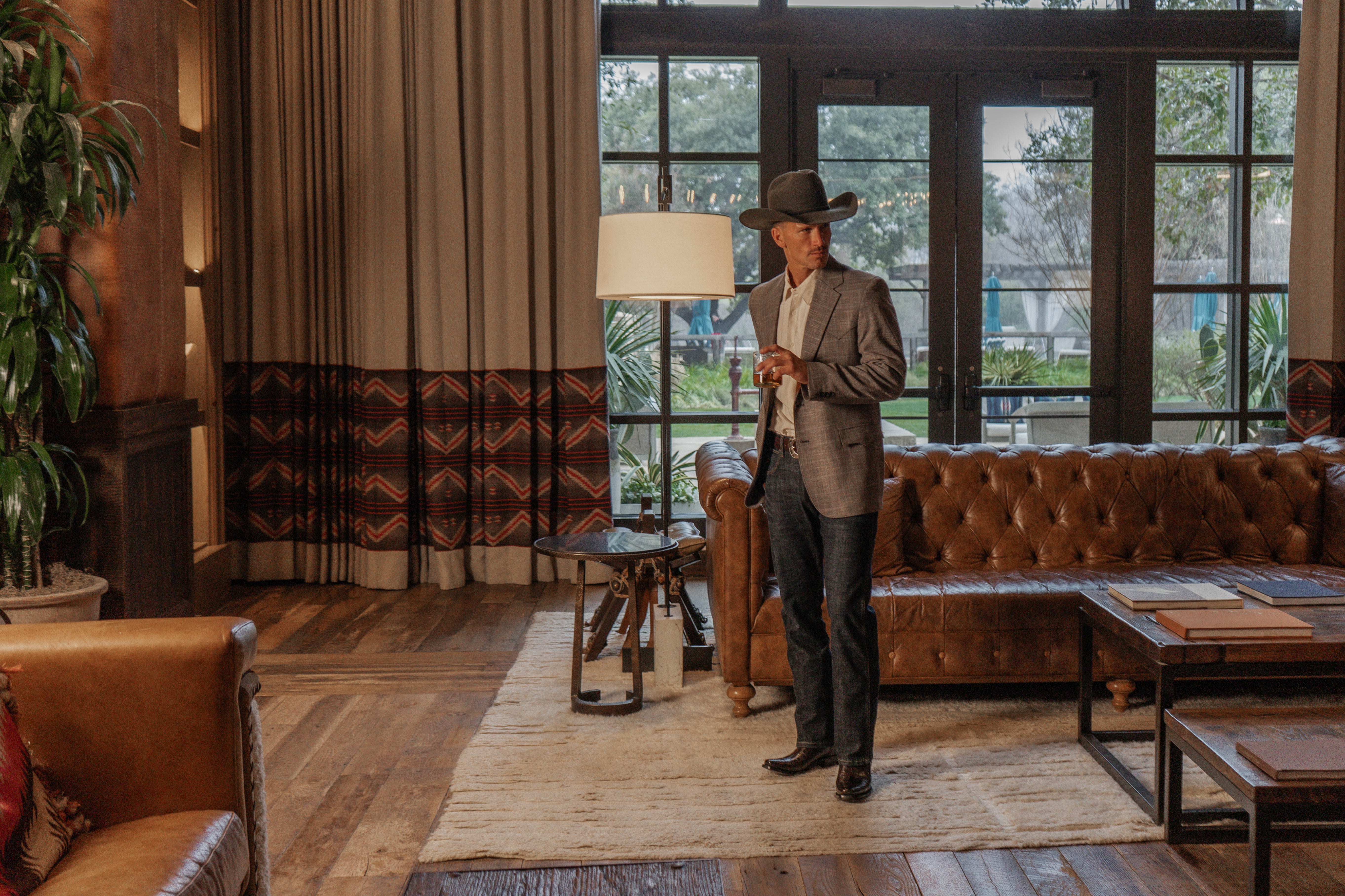 DELANO AMERICAN ALLIGATOR BOOT | Lifestyle 1