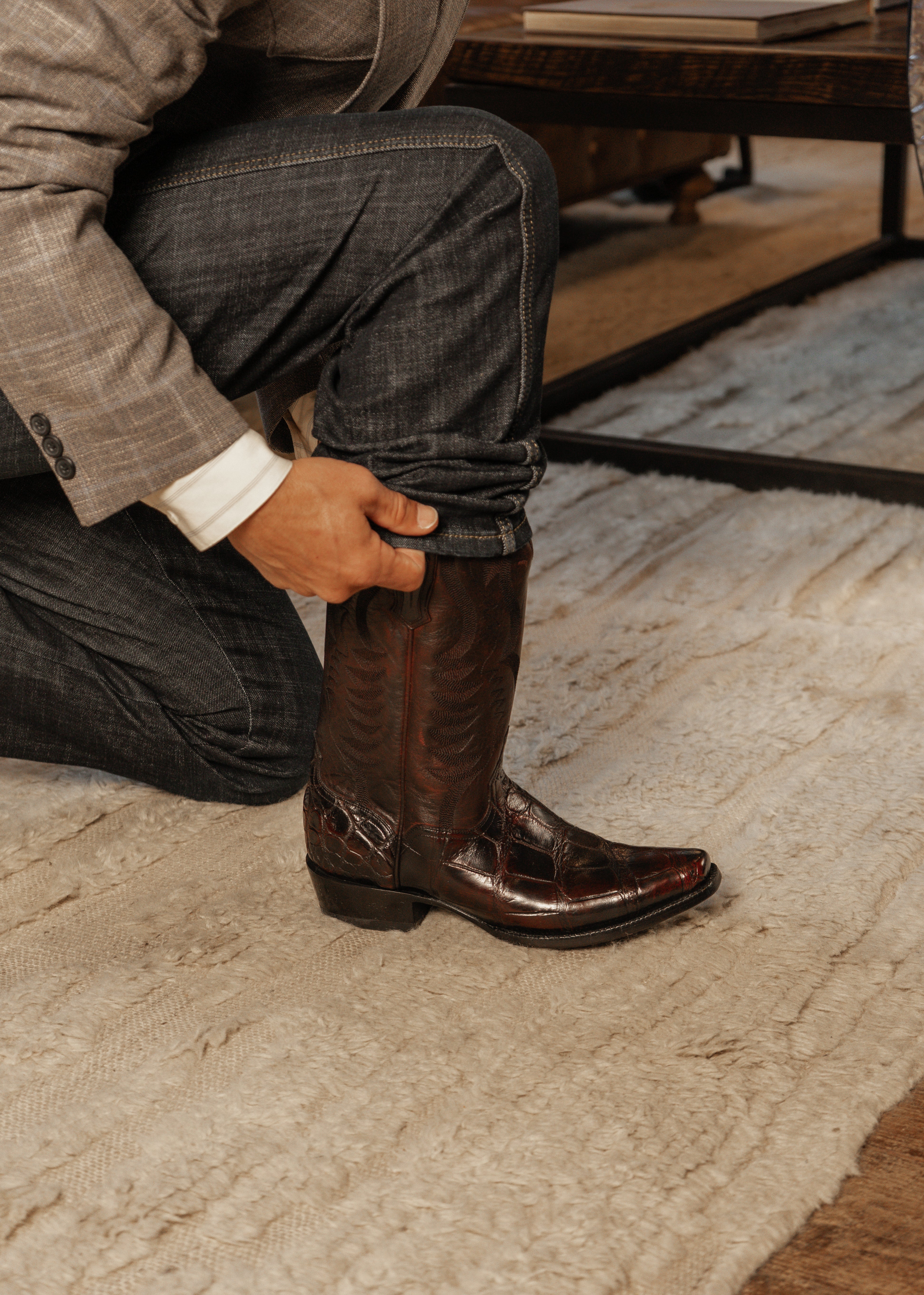 DELANO AMERICAN ALLIGATOR BOOT | Lifestyle 2