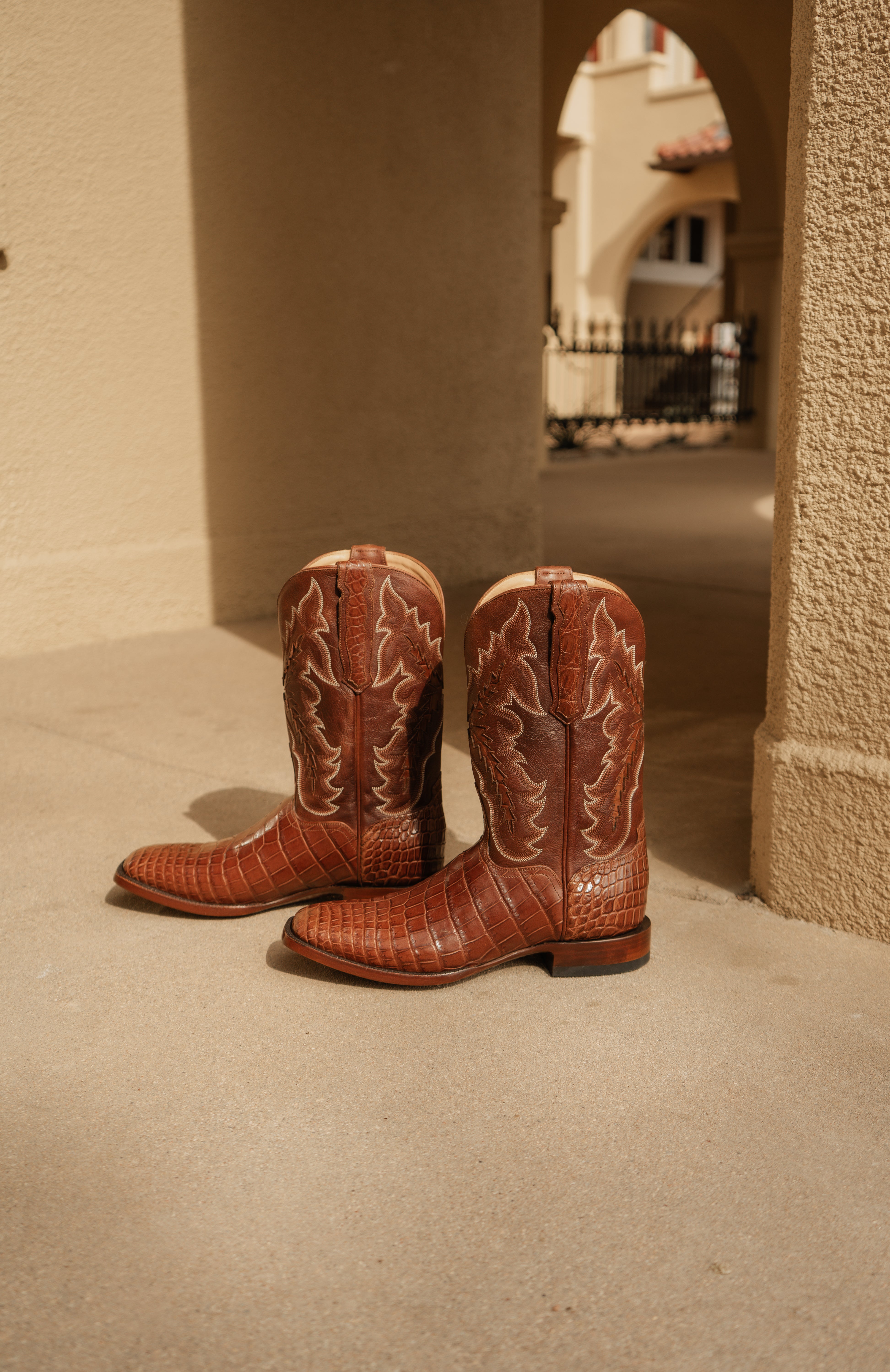 SUTTER NILE CROCODILE BOOT | Lifestyle 1